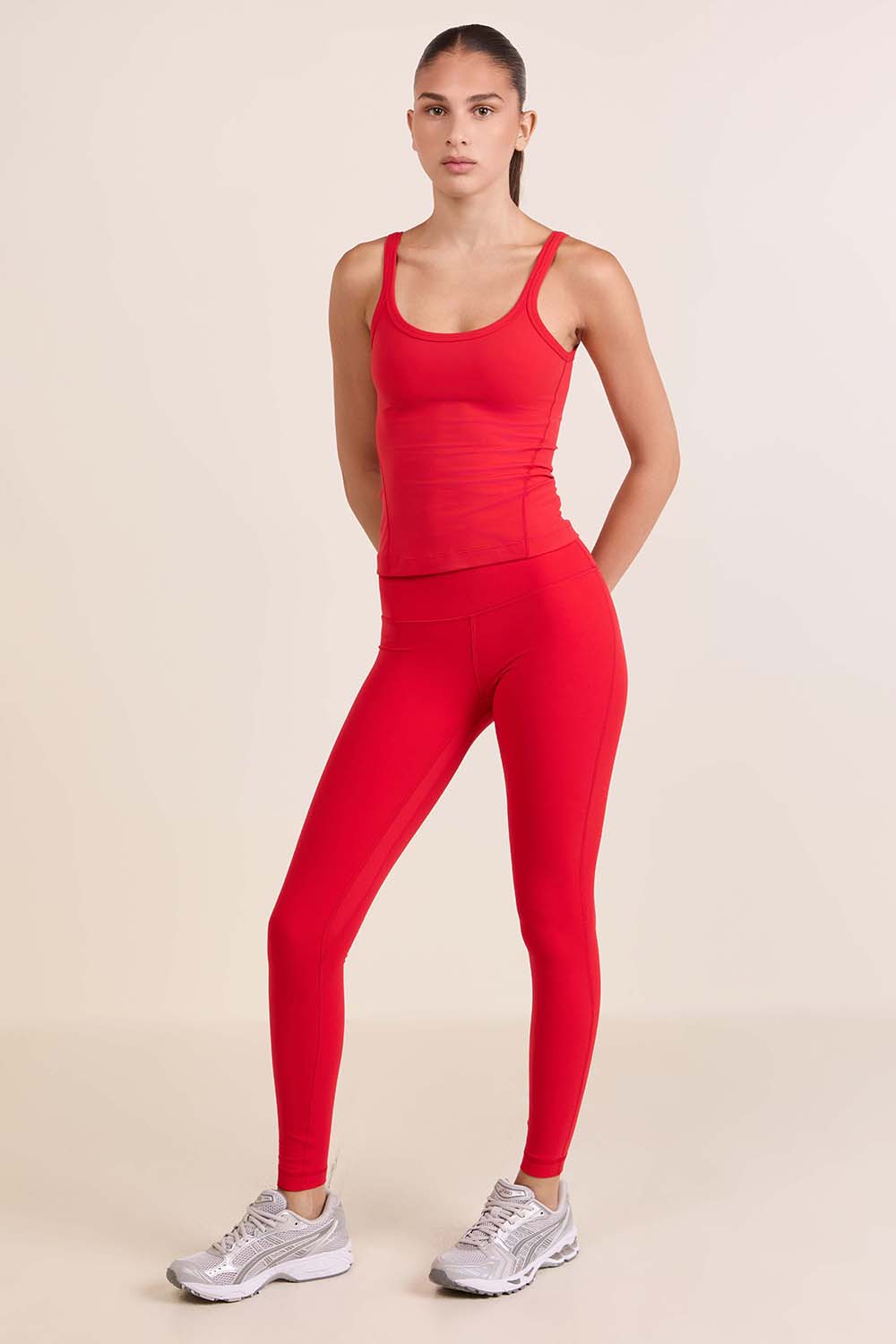 Align&trade; Scoop Waist-Length Tank